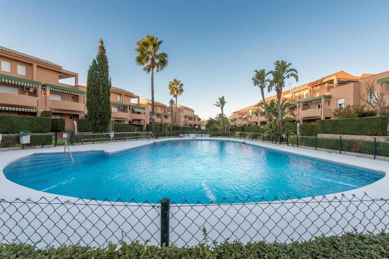 Apartamento Mijares Chiclana de la Frontera Luaran gambar