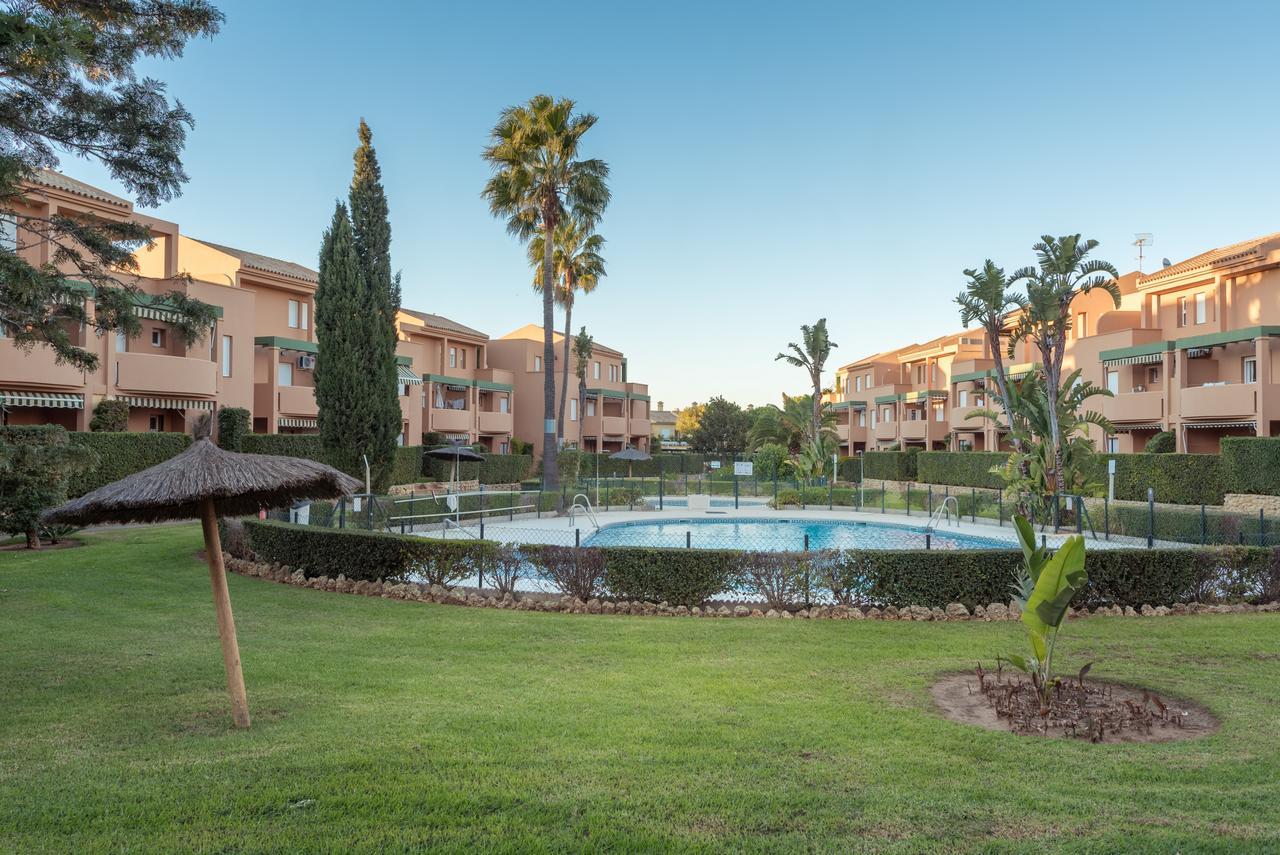 Apartamento Mijares Chiclana de la Frontera Luaran gambar